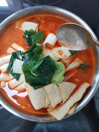 응큼떡볶이 — 5점을 준 리뷰어가 2021년 3월 올린 사용 사진