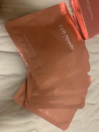 셀몽드 링클 이레이저 스팟 세럼 +핵산 미라클 앰플 마스크 — 5점을 준 리뷰어가 2022년 2월 올린 사용 사진