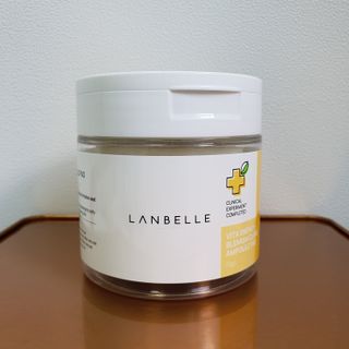 랑벨 비타 에너지 잡티 앰플 패드 65매 (투명하고 밝은 얼굴 광채패드) — 5점을 준 리뷰어가 2022년 4월 올린 사용 사진