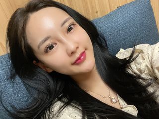 김정문알로에 큐어 큐어 맥시 알로에베라 겔 크림 — 5점을 준 리뷰어가 2021년 3월 올린 사용 사진