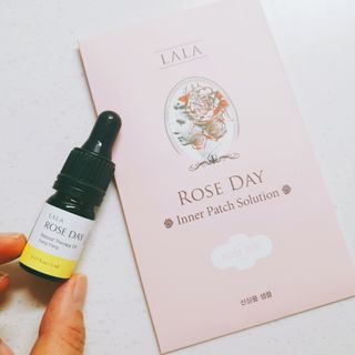 라라로즈데이 시즌2 천연 아로마오일 Y존 케어 속옷향수 이너퍼퓸 5ml  여성의 자존감을 UP시키자 — 4.5점을 준 리뷰어가 2021년 9월 올린 사용 사진