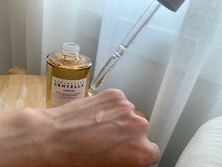 [스킨1004] 마다가스카르 센텔라 앰플 100ml — 5점을 준 리뷰어가 2024년 5월 올린 사용 사진