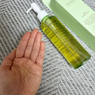 스킨큐어 산다화 순한 클렌징 동백 오일 200ml — 5점을 준 리뷰어가 2023년 4월 올린 사용 사진