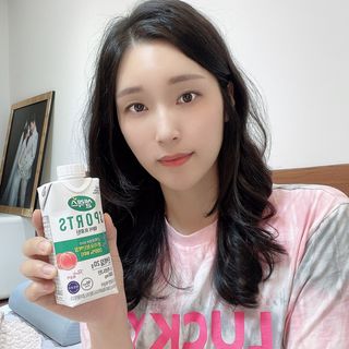 셀렉스스포츠 셀렉스 스포츠 웨이 프로틴 복숭아_ 330ml x 12팩 — 4.5점을 준 리뷰어가 2021년 7월 올린 사용 사진