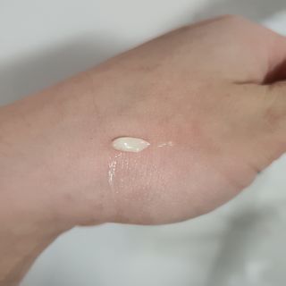 [NEW 탄력유턴 아이크림] AHC 유스 래스팅 리얼 아이크림 포 페이스 — 5점을 준 리뷰어가 2021년 3월 올린 사용 사진