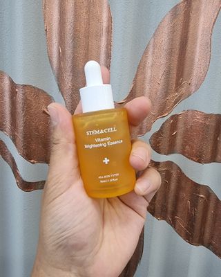 체르엠 스템앤셀 비타민 브라이트닝 에센스 30ml 1개 — 5점을 준 리뷰어가 2021년 9월 올린 사용 사진
