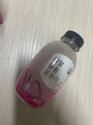 래디 리얼볼륨포뮬러 1박스(8개입) — 5점을 준 리뷰어가 2022년 3월 올린 사용 사진