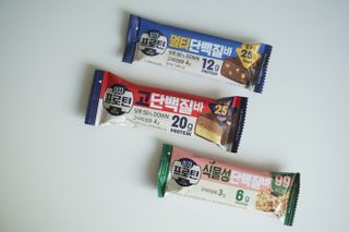 이지프로틴바 3종x각 2ea (고단백질바, 멀티단백질바, 식물성단백질바) — 4.5점을 준 리뷰어가 2024년 2월 올린 사용 사진