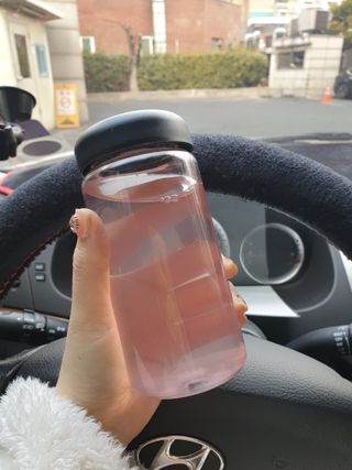 [음료수 대신 가능!]  빠르게 흡수되는 아임오 타먹는 콜라겐 1박스 — 5점을 준 리뷰어가 2023년 3월 올린 사용 사진