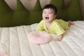 이브자리 더베이직 스케치북퍼프 짱구베개 유아베개 — 5점을 준 리뷰어가 2021년 6월 올린 사용 사진