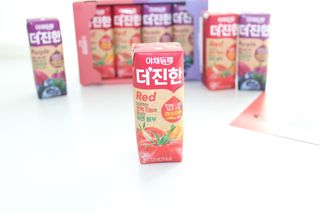 [롯데칠성] 야채듬뿍 더'진한 [롯데칠성] 야채는 이제 COLORFULL! 야채듬뿍  더 진한 레드 4개 +퍼플 4개 (총 8개) — 5점을 준 리뷰어가 2023년 6월 올린 사용 사진