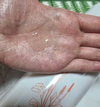 프리[닥터문] 유산균 락토케어 질경초 여성청결제 1000ml (젤타입) — 5점을 준 리뷰어가 2022년 5월 올린 사용 사진
