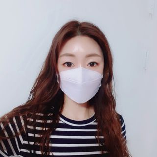 [이지아 마스크] 애니가드 더솔루션마스크 KF80 대형 컬러 4종 — 5점을 준 리뷰어가 2021년 7월 올린 사용 사진