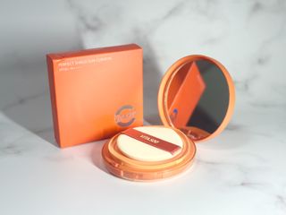 광동생활건강 MF[광동] 비타500✨주름개선·미백·SPF50+🌞퍼펙트쉴드 빅 선쿠션 본품 — 5점을 준 리뷰어가 2024년 5월 올린 사용 사진