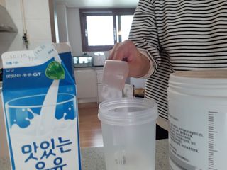 뉴트리션팩토리 닥터큐어 프리미엄쉐이크 다이어트쉐이크 — 4.5점을 준 리뷰어가 2021년 10월 올린 사용 사진