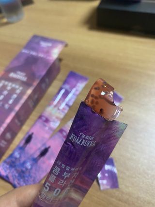 엘리샤코이 아임얼라이브 콤부차 콜라겐 506 스틱젤리 석류 — 5점을 준 리뷰어가 2021년 7월 올린 사용 사진
