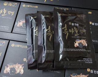 서울약사신협 약사신협_흑마늘진액_70mlx30포 — 5점을 준 리뷰어가 2021년 4월 올린 사용 사진