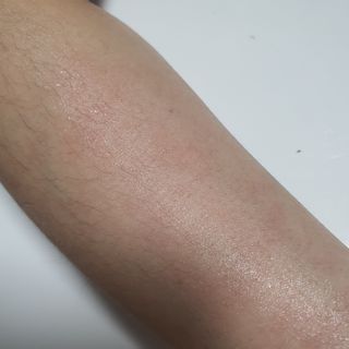 메디미케이알 커핑테라피 실리콘부항마사지 리프팅 페이스+바디 안티 셀룰 라이트 6pcs — 3점을 준 리뷰어가 2021년 2월 올린 사용 사진