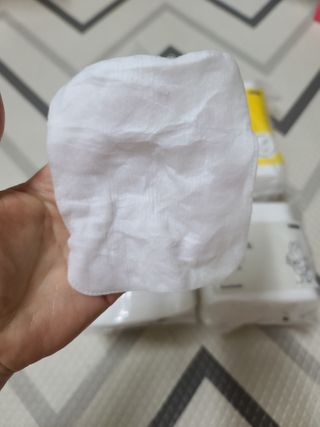 디어엘로디 프리미엄 유기농 베이비 솜티슈 40매 3 + 1 PACK — 5점을 준 리뷰어가 2021년 2월 올린 사용 사진