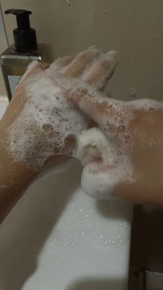 테이크어샤워 구매평)우붓 바디워시 Ubud BODY WASH 250ML — 5점을 준 리뷰어가 2025년 9월 올린 사용 사진