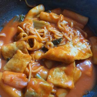 응큼떡볶이 — 4점을 준 리뷰어가 2021년 3월 올린 사용 사진