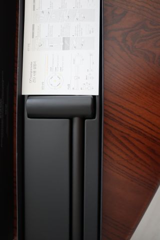 TOMO GRAPHY 나 있을땐 환한 조명 나 없을땐 확실한 살균 ★ DESK LIGHT & STERILIZER [ON] ★ — 5점을 준 리뷰어가 2021년 11월 올린 사용 사진