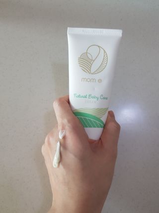 mom e 맘이 내추럴 베이비 케어 크림+바디오일 — 4.5점을 준 리뷰어가 2021년 1월 올린 사용 사진