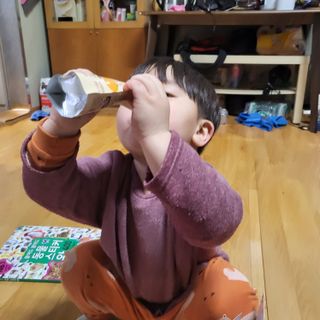 [몸엔용] 우리 아이 건강간식, 달콤한 녹용곤약젤리 디어팡 4종 — 5점을 준 리뷰어가 2022년 4월 올린 사용 사진