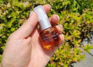 유니베르소 로즈힙 오일 15ml — 5점을 준 리뷰어가 2021년 7월 올린 사용 사진