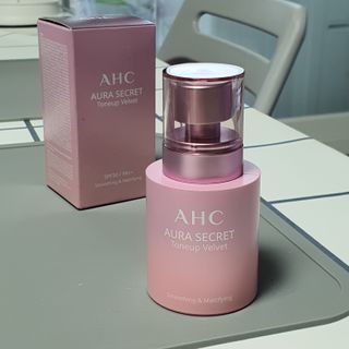 AHC 아우라 시크릿 톤업 벨벳 — 5점을 준 리뷰어가 2021년 5월 올린 사용 사진