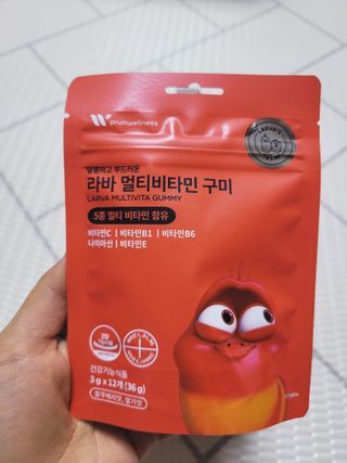 [푸름웰니스] 라바 멀티비타민 구미 36g — 5점을 준 리뷰어가 2021년 12월 올린 사용 사진