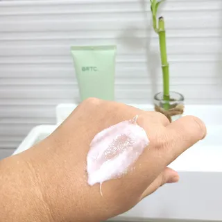 비알티씨 BRTC 시카 바이옴 블랙헤드 클렌징 폼 150ml — 5점을 준 리뷰어가 2022년 12월 올린 사용 사진