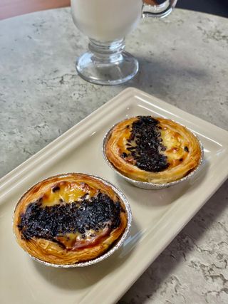 디앙뜨 포르투갈 에그타르트 오리지널 맛+패션후르츠+초콜릿타르트 맛 중 택1 — 5점을 준 리뷰어가 2021년 8월 올린 사용 사진