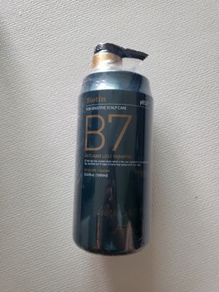 [포레스트스토리] 탈모증상완화 샴푸 1,000ml — 5점을 준 리뷰어가 2022년 6월 올린 사용 사진