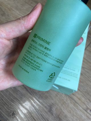 프리마인 메이크업과 들뜨는 각질까지 한방에 깐달걀로! 순하기까지한 셀베이스 그린티클렌저(200ml) — 5점을 준 리뷰어가 2023년 4월 올린 사용 사진