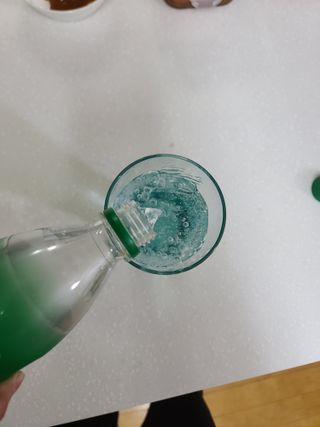몽베스트 Montbest with Sparkling water Plain 20병 — 5점을 준 리뷰어가 2021년 11월 올린 사용 사진