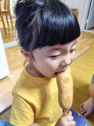 오마뎅 한우핫도그 — 5점을 준 리뷰어가 2021년 5월 올린 사용 사진