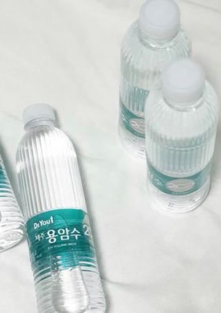 닥터유 제주용암수 닥터유 용암수 — 5점을 준 리뷰어가 2021년 8월 올린 사용 사진