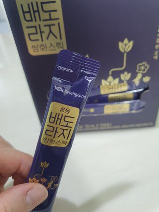 광동생활건강 나우 [광동] 배도라지 쌍화스틱 10mL x 100포 — 5점을 준 리뷰어가 2023년 2월 올린 사용 사진