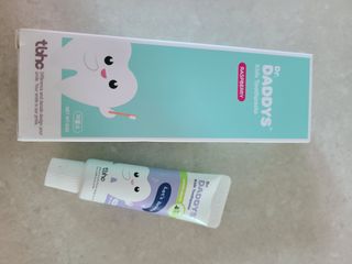 닥터데디스 안심저불소 키즈치약 (라즈베리, 청포도향 중 택 1) 60g +  여행용 미니 치약 15g — 5점을 준 리뷰어가 2022년 7월 올린 사용 사진