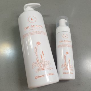MF프리 [닥터문] 유산균 락토케어 질경초 여성청결제 200ml (폼타입) — 5점을 준 리뷰어가 2022년 7월 올린 사용 사진