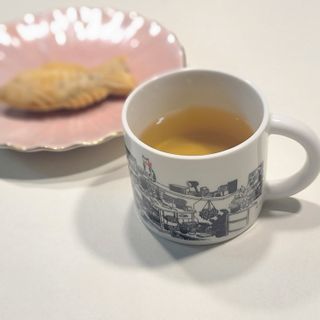 아티쉬 아티스트 헤이 메이디 머그 3종 — 5점을 준 리뷰어가 2022년 2월 올린 사용 사진