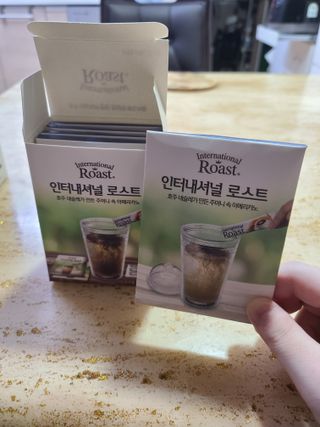 인터내셔널로스트 [호주네슬레] 인터내셔널 로스트 65개입 호주마약커피 50T+15T — 5점을 준 리뷰어가 2021년 8월 올린 사용 사진