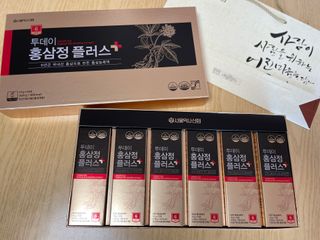서울약사신협_투데이홍삼정플러스스틱_10g x 60포 — 5점을 준 리뷰어가 2021년 6월 올린 사용 사진