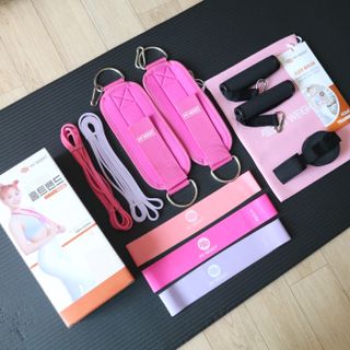 마이웨잇 심으뜸 홈트밴드세트 홈짐 여자홈트레이닝기구 운동용고무밴드 — 5점을 준 리뷰어가 2021년 7월 올린 사용 사진