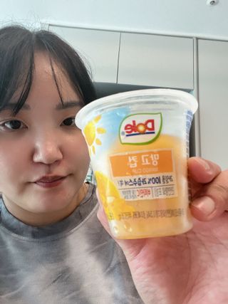 돌 MF[Dole] 파인애플컵/망고컵/복숭아컵 198g 6입X1박스 (맛 1가지 랜덤 발송) — 5점을 준 리뷰어가 2024년 5월 올린 사용 사진