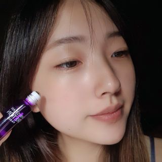 크리스티앙 브르통 리프톡스 아이세럼 펩타이드 롤온 스틱 — 5점을 준 리뷰어가 2022년 9월 올린 사용 사진