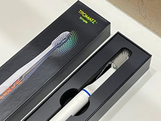 트로마츠 심플 미세전류 칫솔 — 4점을 준 리뷰어가 2022년 5월 올린 사용 사진