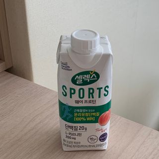 셀렉스스포츠 셀렉스 스포츠 웨이 프로틴 복숭아_ 330ml x 12팩 — 5점을 준 리뷰어가 2021년 7월 올린 사용 사진