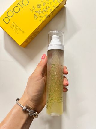 닥터리진 퍼퓸드  바디오일 미스트 앰플 150ml — 3.5점을 준 리뷰어가 2022년 7월 올린 사용 사진